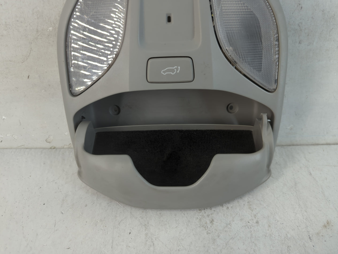 2014 Hyundai Santa Fe Overhead Roof Console - Oemusedautoparts1.com