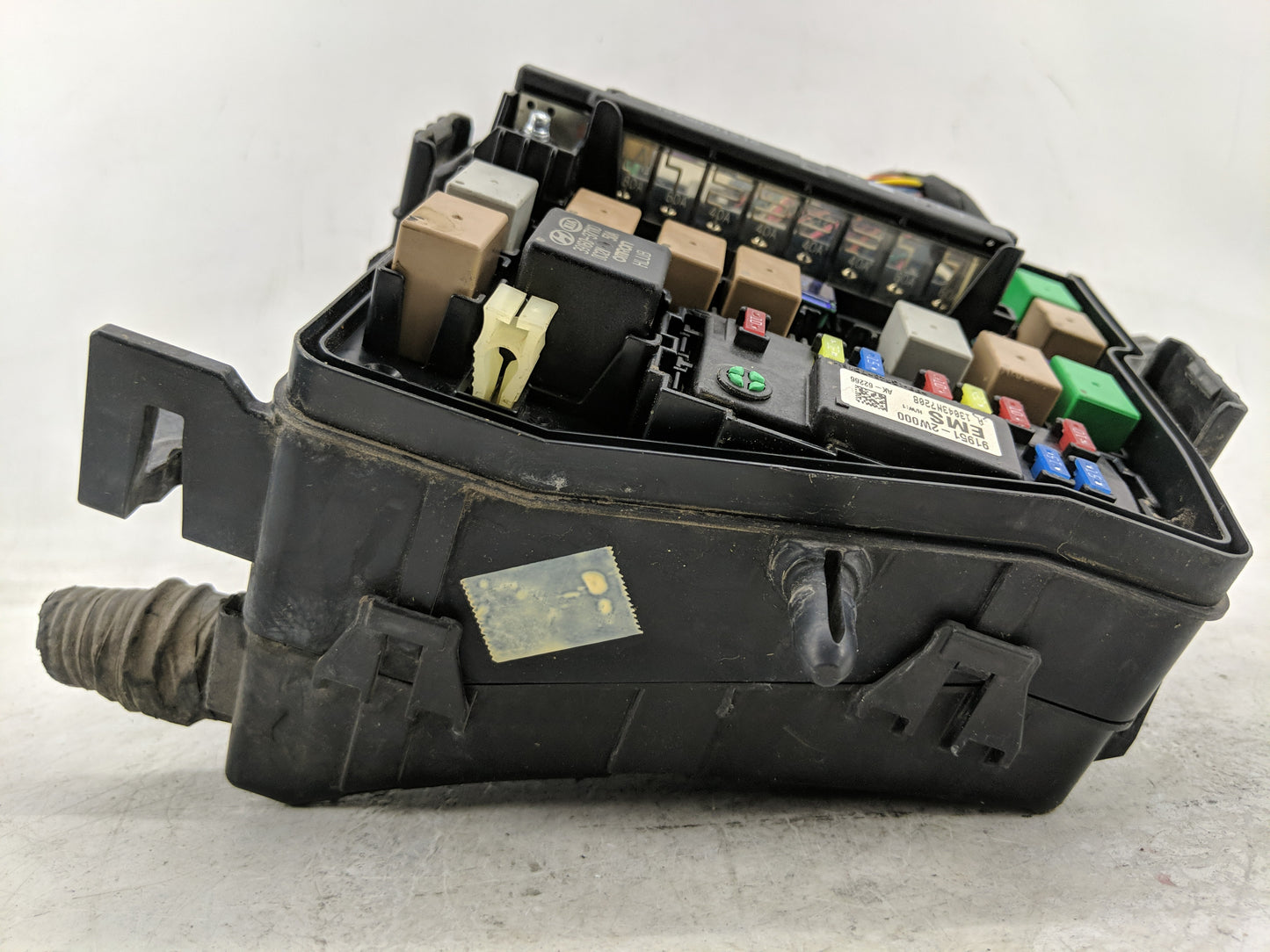 2014 Hyundai Santa Fe Sport Fusebox Fuse Box Panel Relay Module P/N:VS912004Z150ZA Fits OEM Used Auto Parts - Oemusedautopar