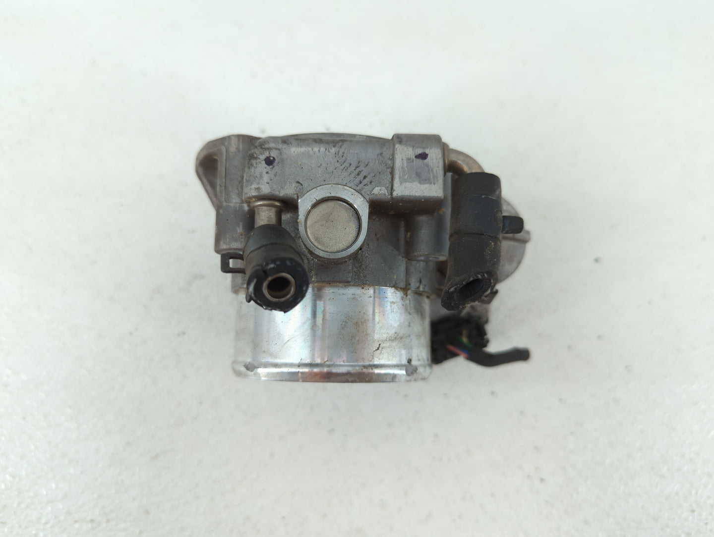 2014 Hyundai Santa Fe Sport Throttle Body P/N:904501 0001 35100-2G700 Fits Fits 2011 2012 2013 2015 2016 OEM Used Auto Parts