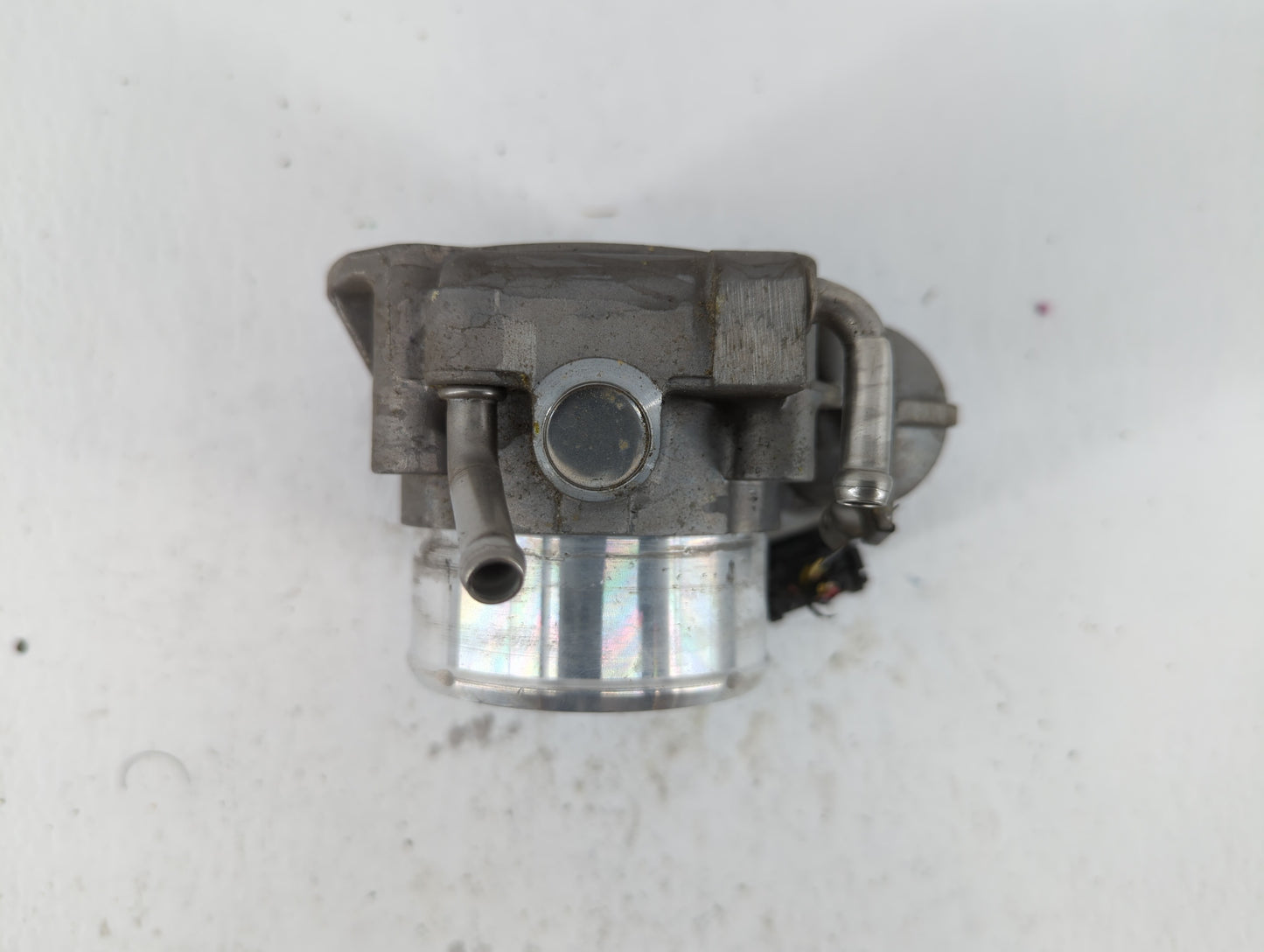 2014 Hyundai Santa Fe Sport Throttle Body P/N:904501 0001 35100-2G700 Fits Fits 2011 2012 2013 2015 2016 OEM Used Auto Parts