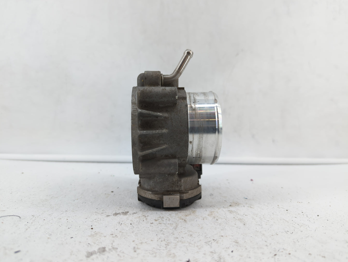 2014 Hyundai Santa Fe Sport Throttle Body P/N:904501 0001 35100-2G700 Fits Fits 2011 2012 2013 2015 2016 OEM Used Auto Parts