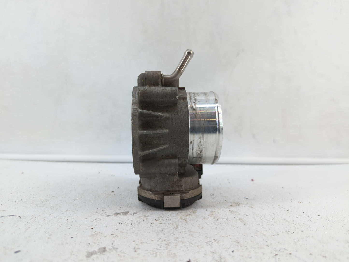 2014 Hyundai Santa Fe Sport Throttle Body P/N:904501 0001 35100-2G700 Fits Fits 2011 2012 2013 2015 2016 OEM Used Auto Parts