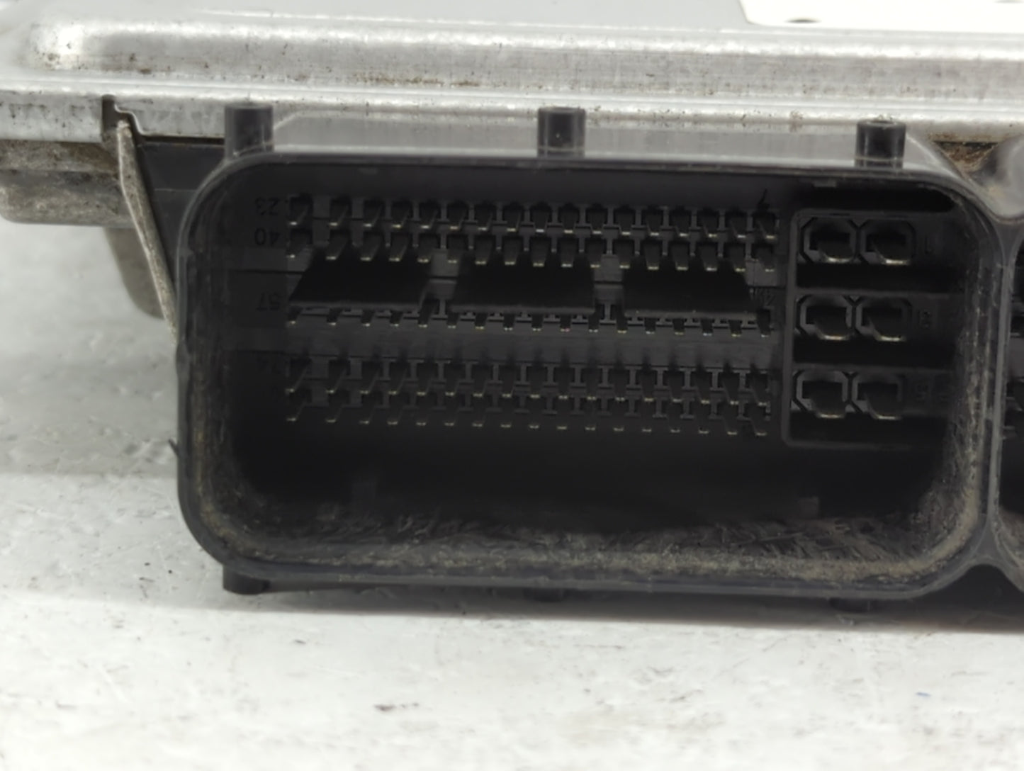 2014 Hyundai Santa Fe Sport PCM Engine Control Computer ECU ECM PCU OEM P/N:39130-2GAG5 39130-2GAG1, 39100-2GAG1, 39130-2GAG