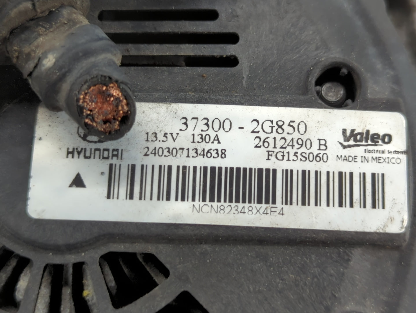 2014 Hyundai Santa Fe Sport Alternator Replacement Generator Charging Assembly Engine OEM P/N:37300-2G850 Fits Fits 2015 OEM
