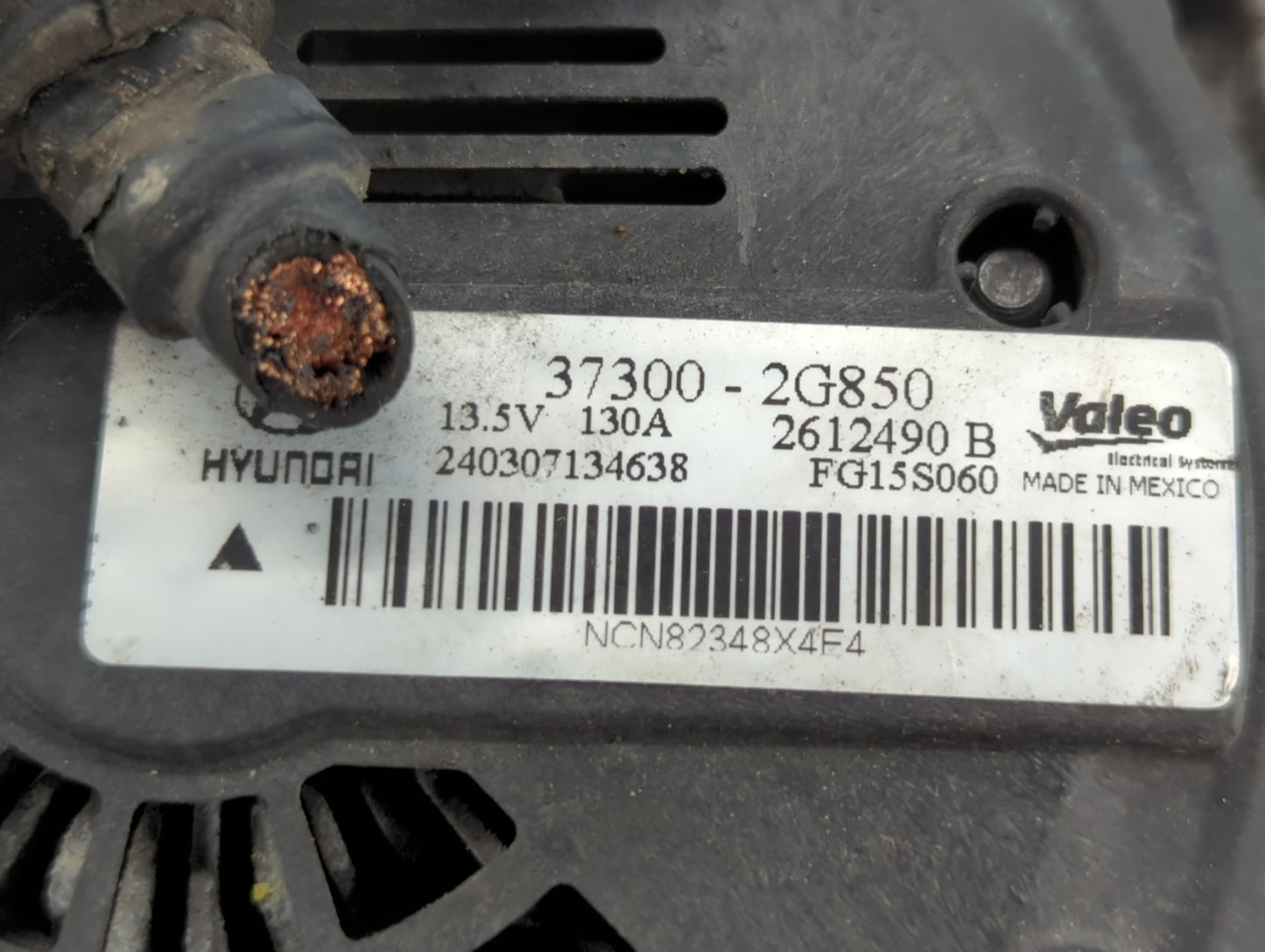 2014 Hyundai Santa Fe Sport Alternator Replacement Generator Charging Assembly Engine OEM P/N:37300-2G850 Fits Fits 2015 OEM