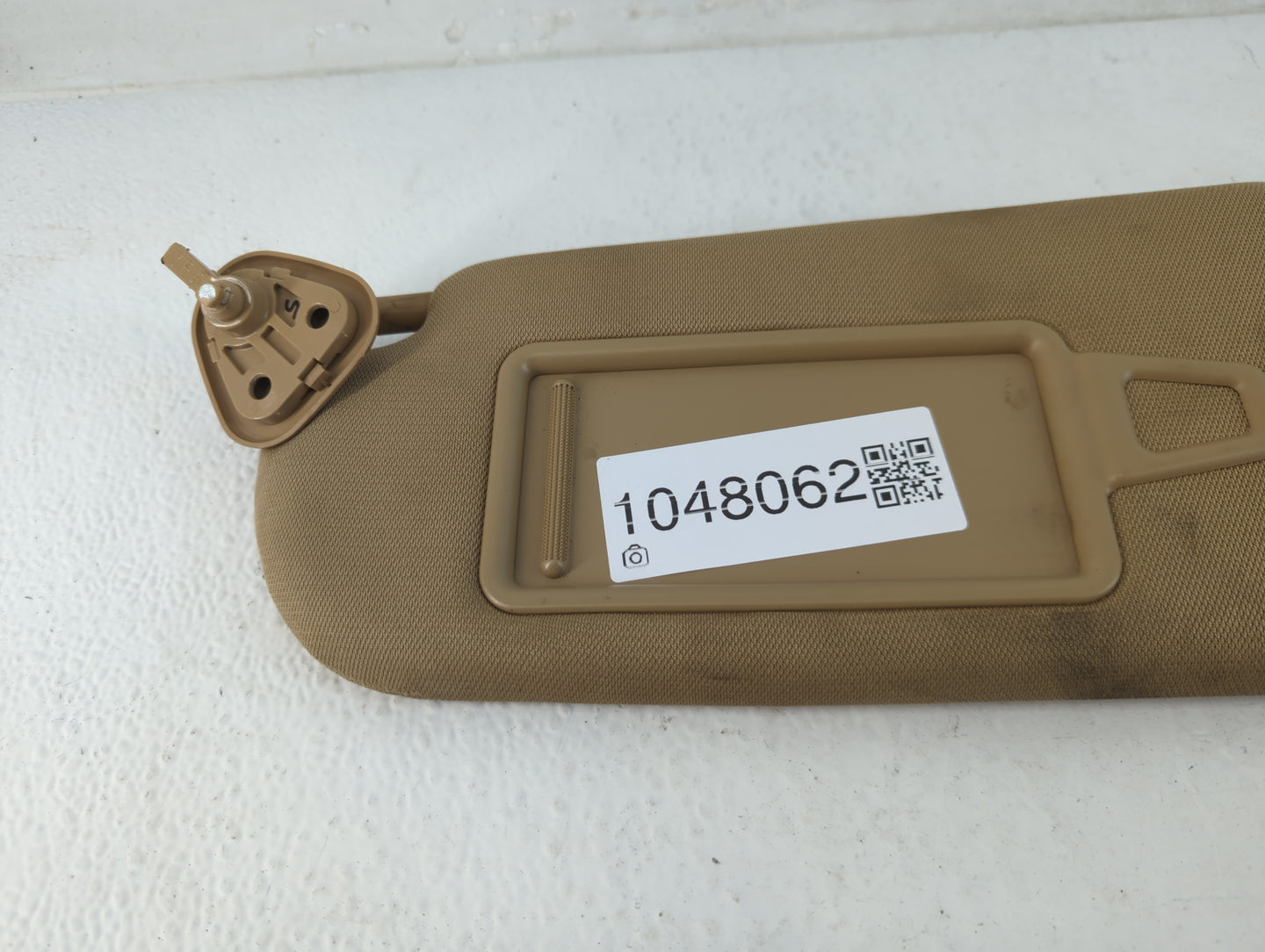 2011-2014 Hyundai Sonata Sun Visor Shade Replacement Driver Left Mirror Fits Fits 2011 2012 2013 2014 OEM Used Auto Parts - 