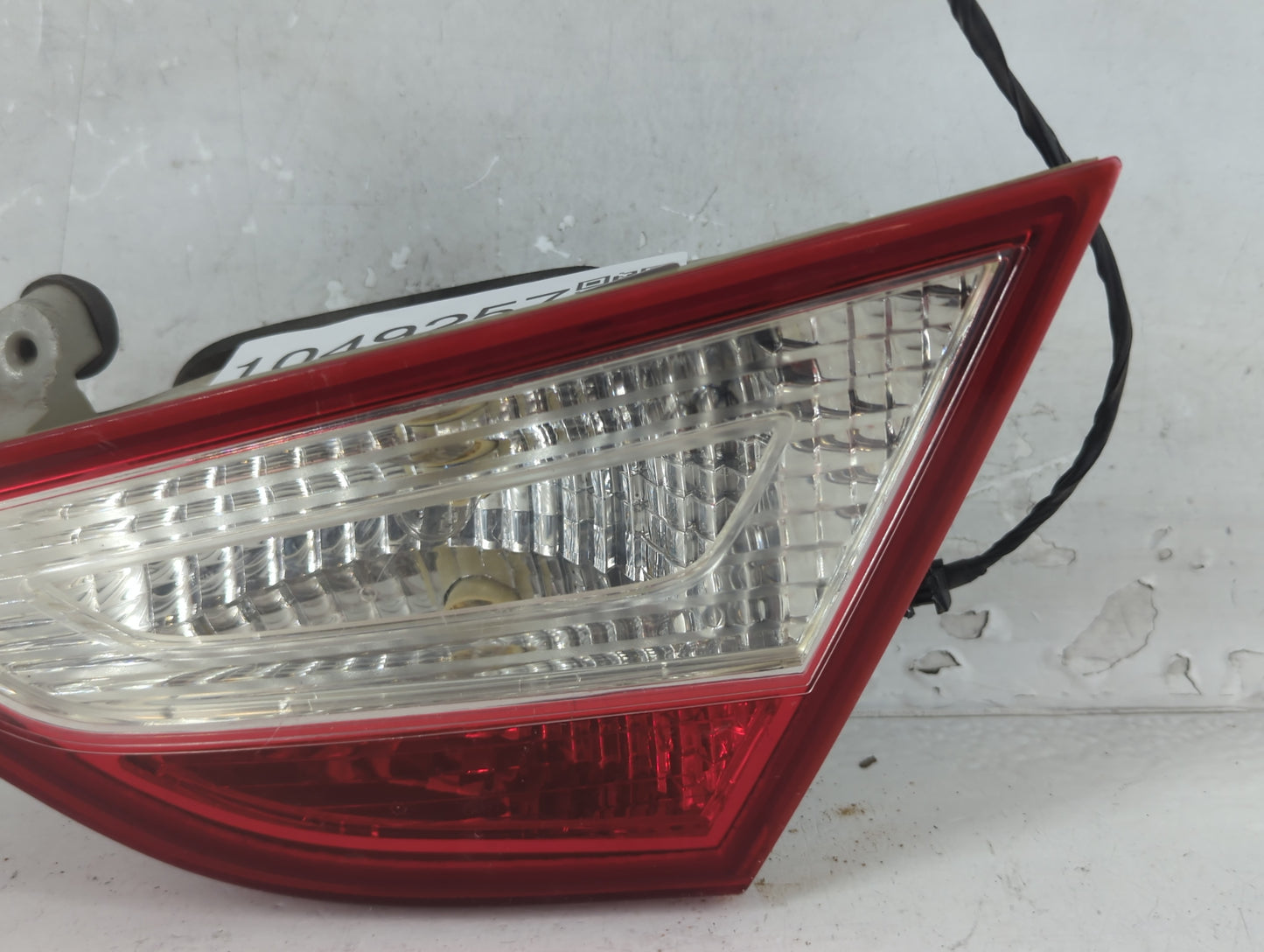 2011-2014 Hyundai Sonata Tail Light Assembly Passenger Right OEM P/N:92404-3Q Fits Fits 2011 2012 2013 2014 OEM Used Auto Pa