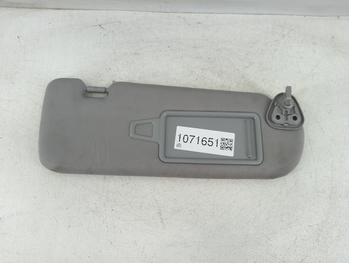2011-2014 Hyundai Sonata Sun Visor Shade Replacement Passenger Right Mirror Fits Fits 2011 2012 2013 2014 OEM Used Auto Part