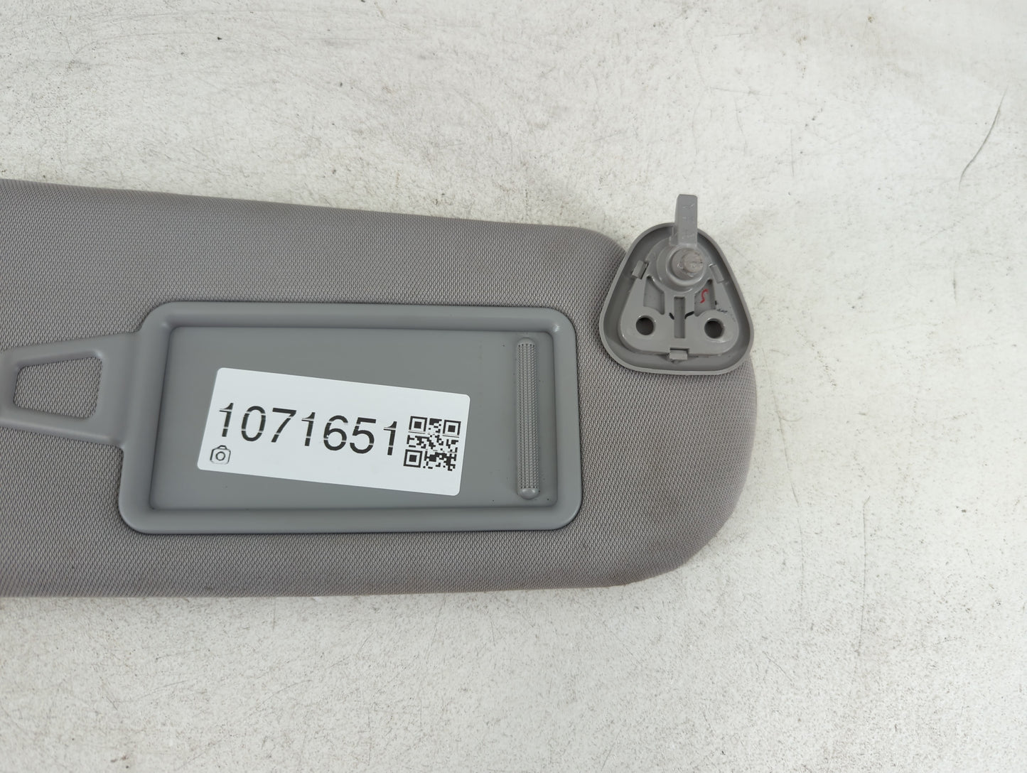2011-2014 Hyundai Sonata Sun Visor Shade Replacement Passenger Right Mirror Fits Fits 2011 2012 2013 2014 OEM Used Auto Part