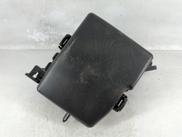 2011-2014 Hyundai Sonata Fusebox Fuse Box Panel Relay Module P/N:91950-3S712 Fits Fits 2011 2012 2013 2014 OEM Used Auto Par