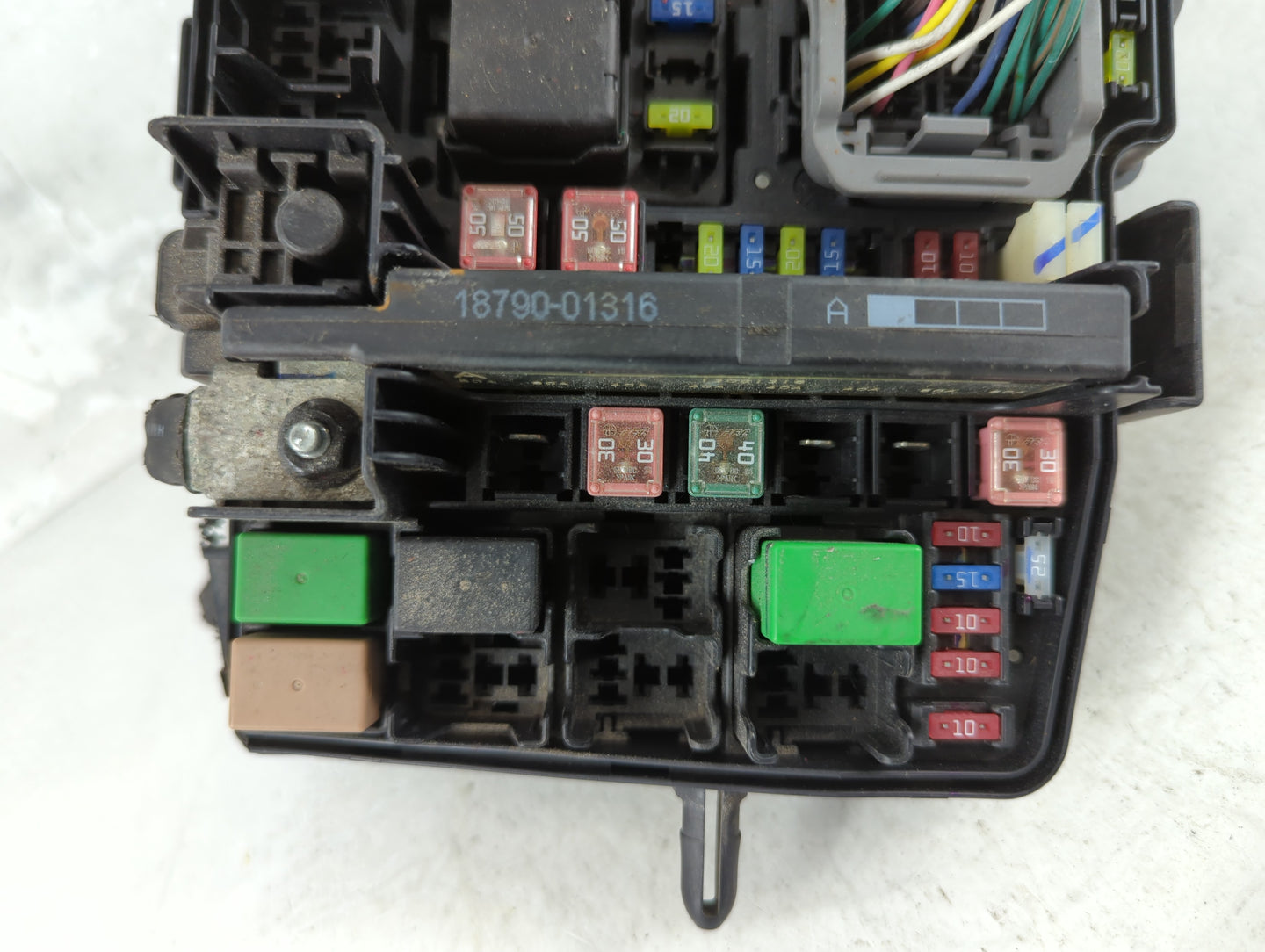 2011-2014 Hyundai Sonata Fusebox Fuse Box Panel Relay Module P/N:VS917503Q070YC Fits Fits 2011 2012 2013 2014 OEM Used Auto 