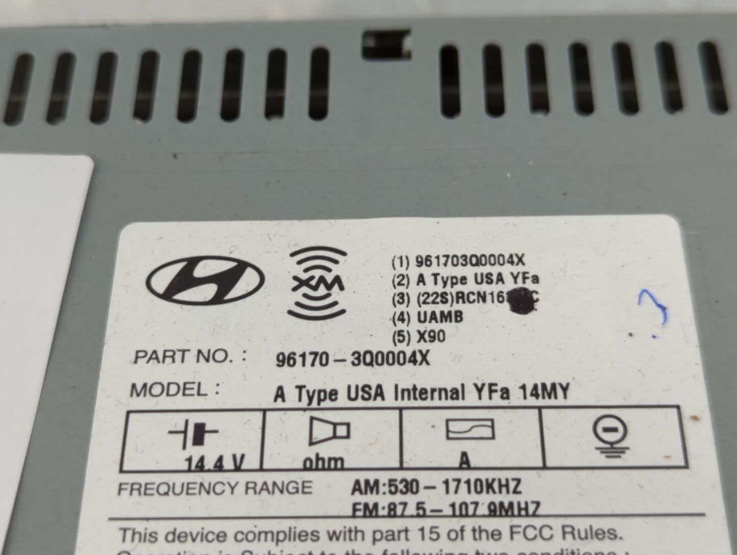2014-2015 Hyundai Sonata Radio AM FM Cd Player Receiver Replacement P/N:96180-3Q8004X Fits Fits 2014 2015 OEM Used Auto Part