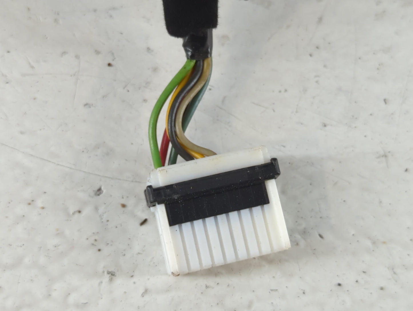 2011-2014 Hyundai Sonata Passenger Side View Mirror - Right Door Mirror OEM Used - Oemusedautoparts1.com