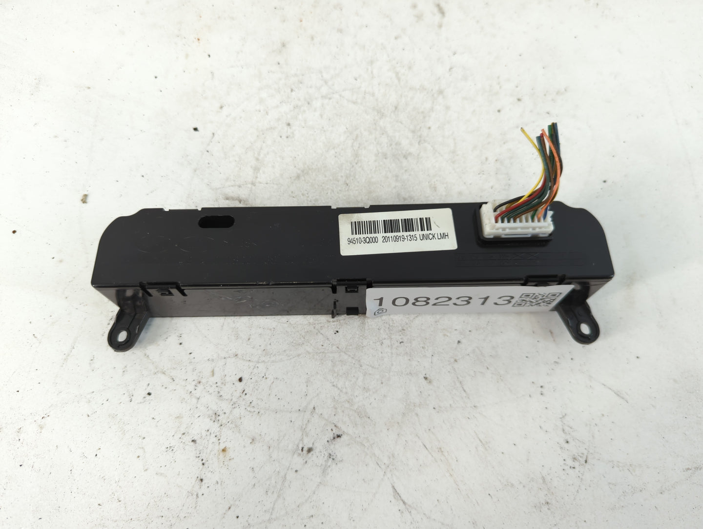 2014 Hyundai Sonata Digitial Dash Clock P/N:94510-3Q000 Fits OEM Used Auto Parts - Oemusedautoparts1.com