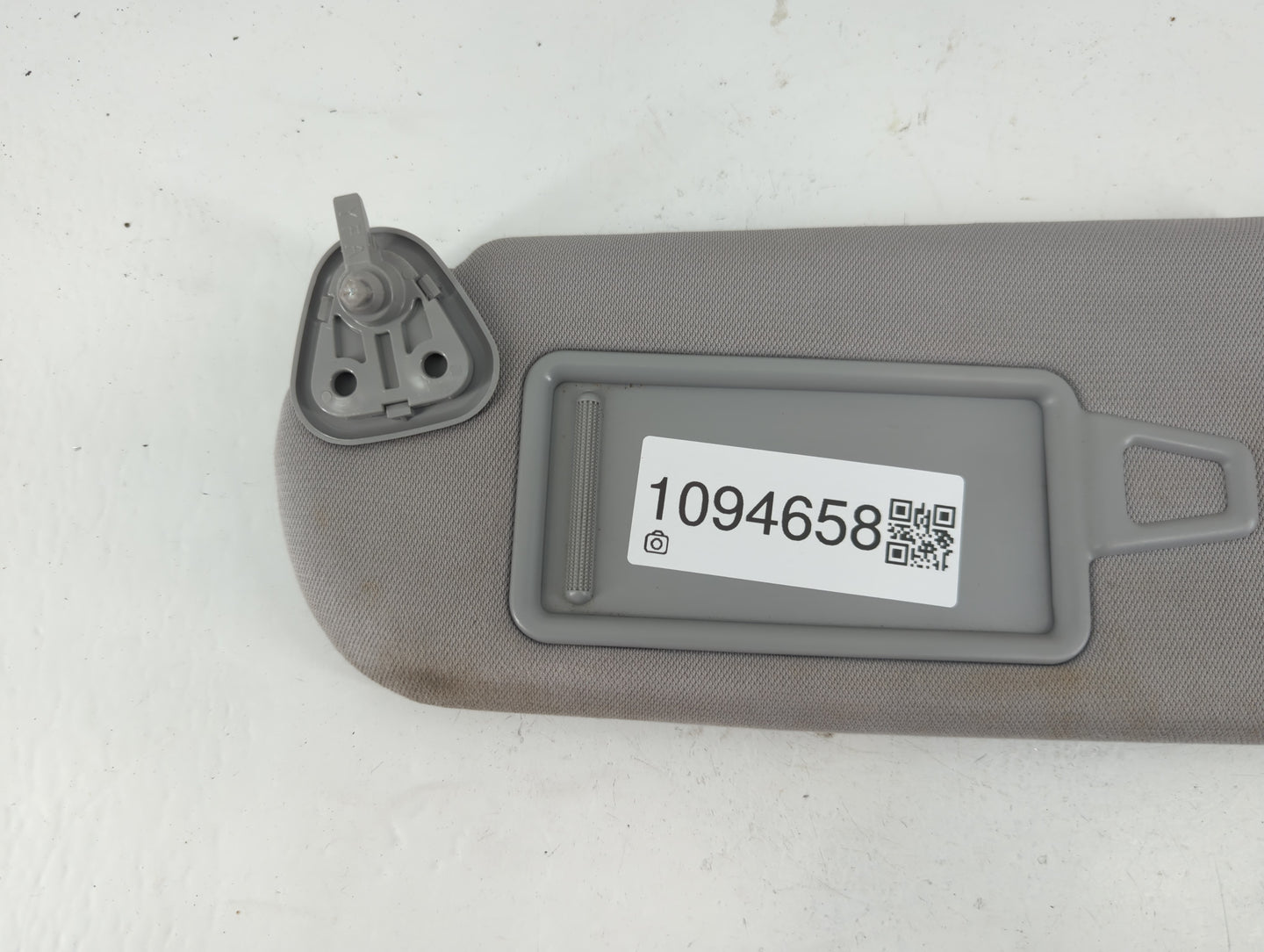 2011-2015 Hyundai Sonata Sun Visor Shade Replacement Driver Left Mirror Fits Fits 2011 2012 2013 2014 2015 OEM Used Auto Par