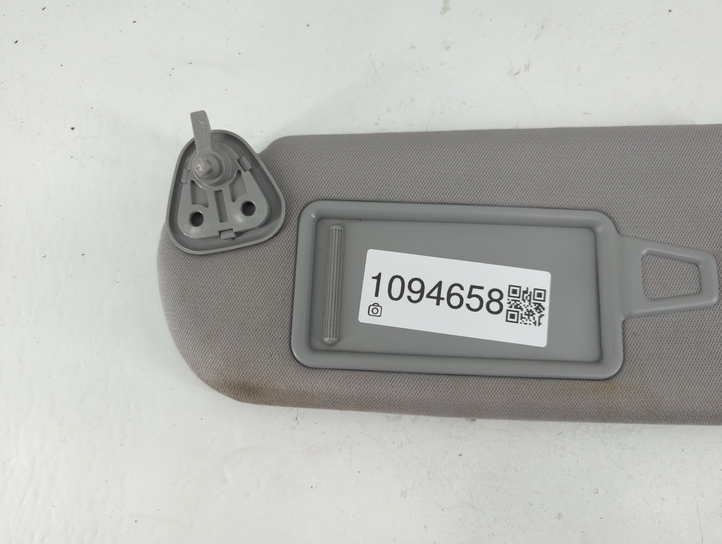 2011-2015 Hyundai Sonata Sun Visor Shade Replacement Driver Left Mirror Fits Fits 2011 2012 2013 2014 2015 OEM Used Auto Par