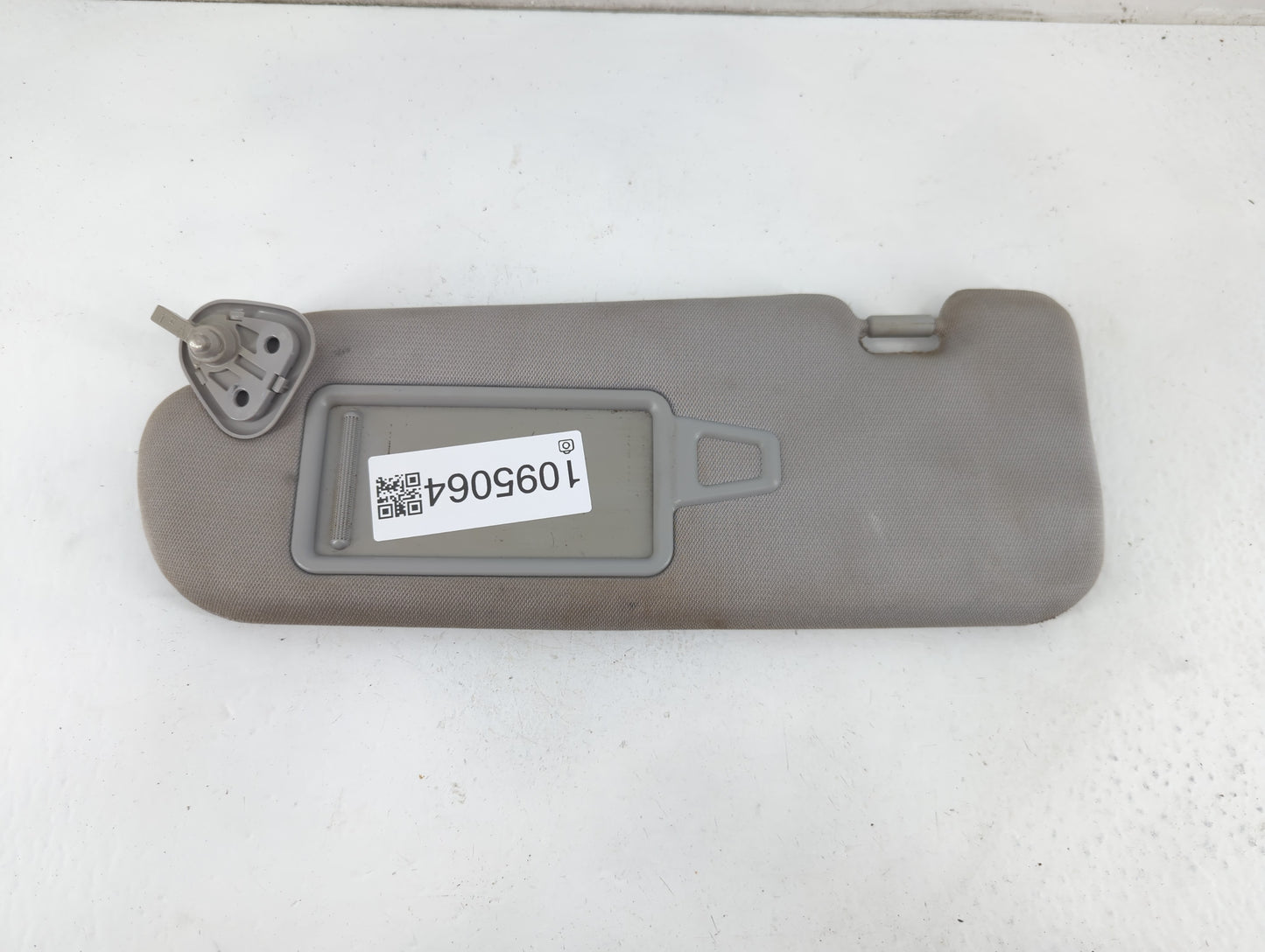 2011-2015 Hyundai Sonata Sun Visor Shade Replacement Driver Left Mirror Fits Fits 2011 2012 2013 2014 2015 OEM Used Auto Par
