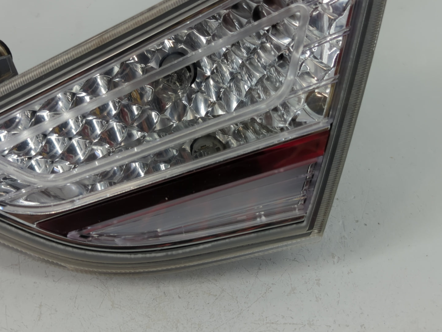 2011-2015 Hyundai Sonata Tail Light Assembly Passenger Right OEM P/N:92404-3S2 Fits Fits 2011 2012 2013 2014 2015 OEM Used A