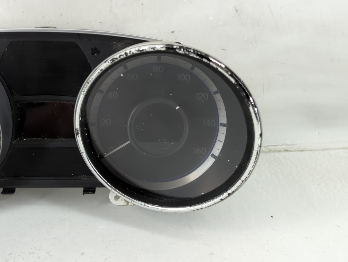 2011-2014 Hyundai Sonata Instrument Cluster Speedometer Gauges P/N:94001-3Q015 Fits Fits 2011 2012 2013 2014 OEM Used Auto P
