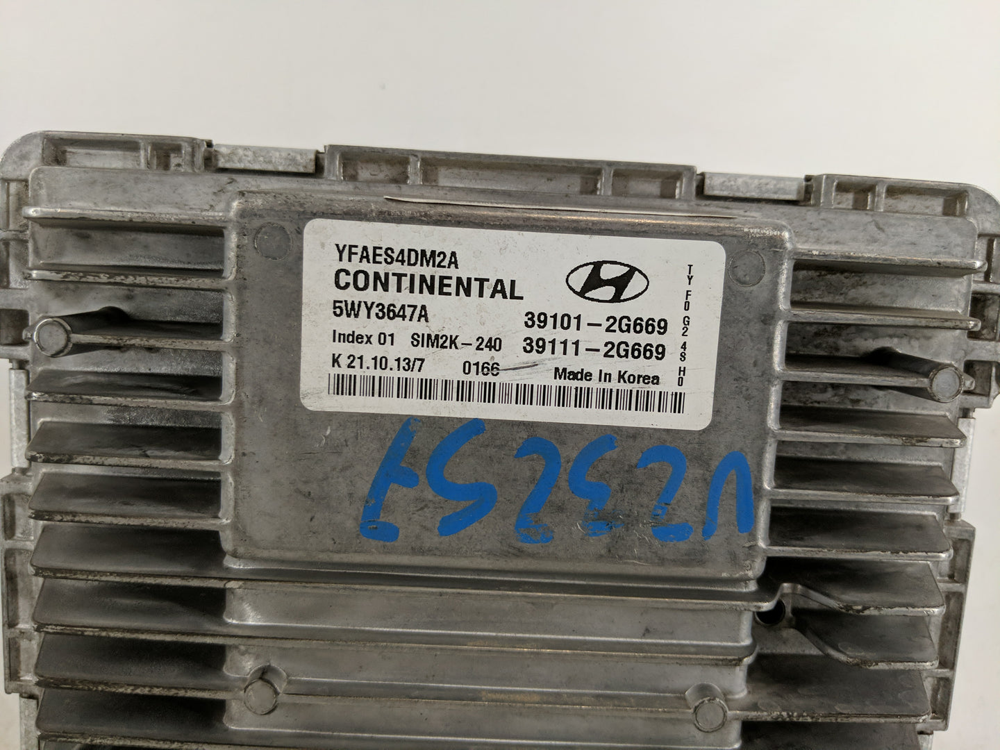 2011-2014 Hyundai Sonata PCM Engine Control Computer ECU ECM PCU OEM P/N:39111-2G669 39101-2G669 Fits Fits 2011 2012 2013 20