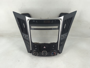2014 Hyundai Sonata Climate Control Module Temperature AC/Heater Replacement P/N:37250-3Q030 Fits OEM Used Auto Parts - Oemu