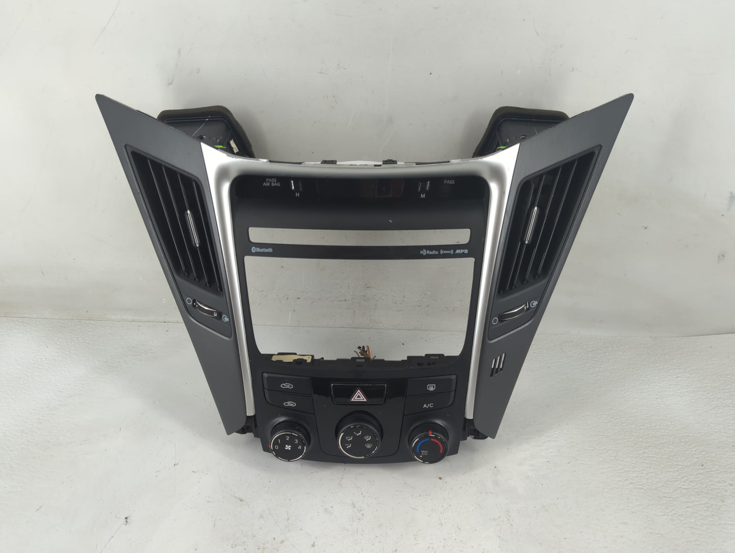 2014 Hyundai Sonata Climate Control Module Temperature AC/Heater Replacement P/N:94510-3Q500 Fits OEM Used Auto Parts - Oemu