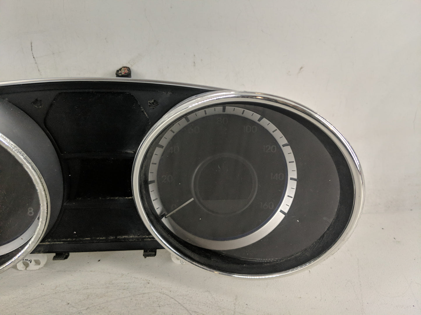 2011-2014 Hyundai Sonata Instrument Cluster Speedometer Gauges P/N:TN257490-0882 Fits Fits 2011 2012 2013 2014 OEM Used Auto