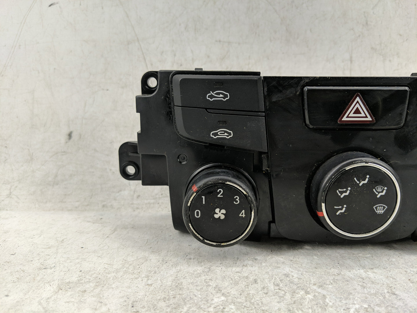 2014 Hyundai Sonata Climate Control Module Temperature AC/Heater Replacement P/N:97250-3QXXX 97250-3SXXX Fits OEM Used Auto 
