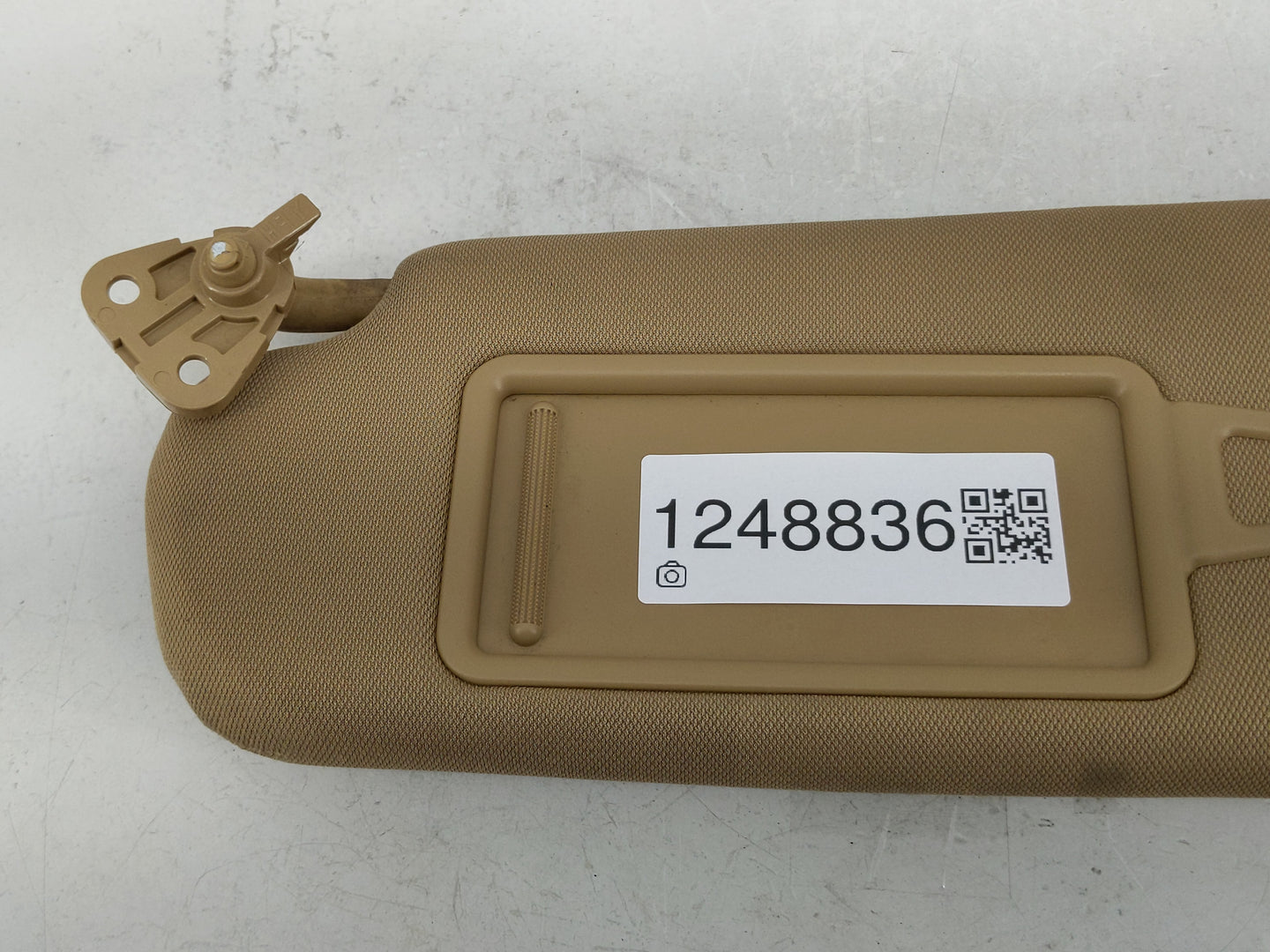 2012-2014 Hyundai Sonata Sun Visor Shade Replacement Driver Left Mirror Fits Fits 2012 2013 2014 OEM Used Auto Parts - Oemus