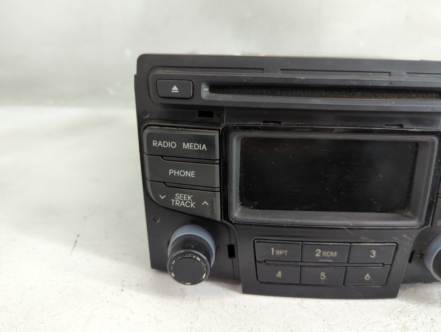 2013-2014 Hyundai Sonata Radio AM FM Cd Player Receiver Replacement P/N:96170-3Q0004X Fits Fits 2013 2014 OEM Used Auto Part