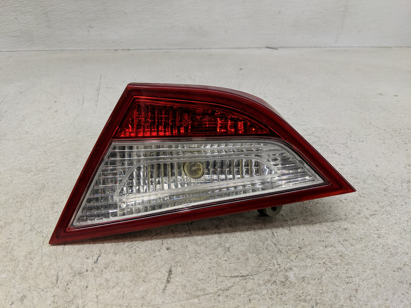 2014 Hyundai Sonata Tail Light Assembly Passenger Right OEM Fits OEM Used Auto Parts - Oemusedautoparts1.com