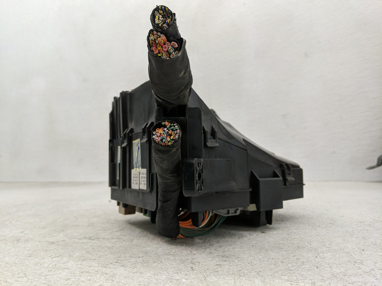 2011-2014 Hyundai Sonata Fusebox Fuse Box Panel Relay Module Fits Fits 2011 2012 2013 2014 OEM Used Auto Parts - Oemusedauto