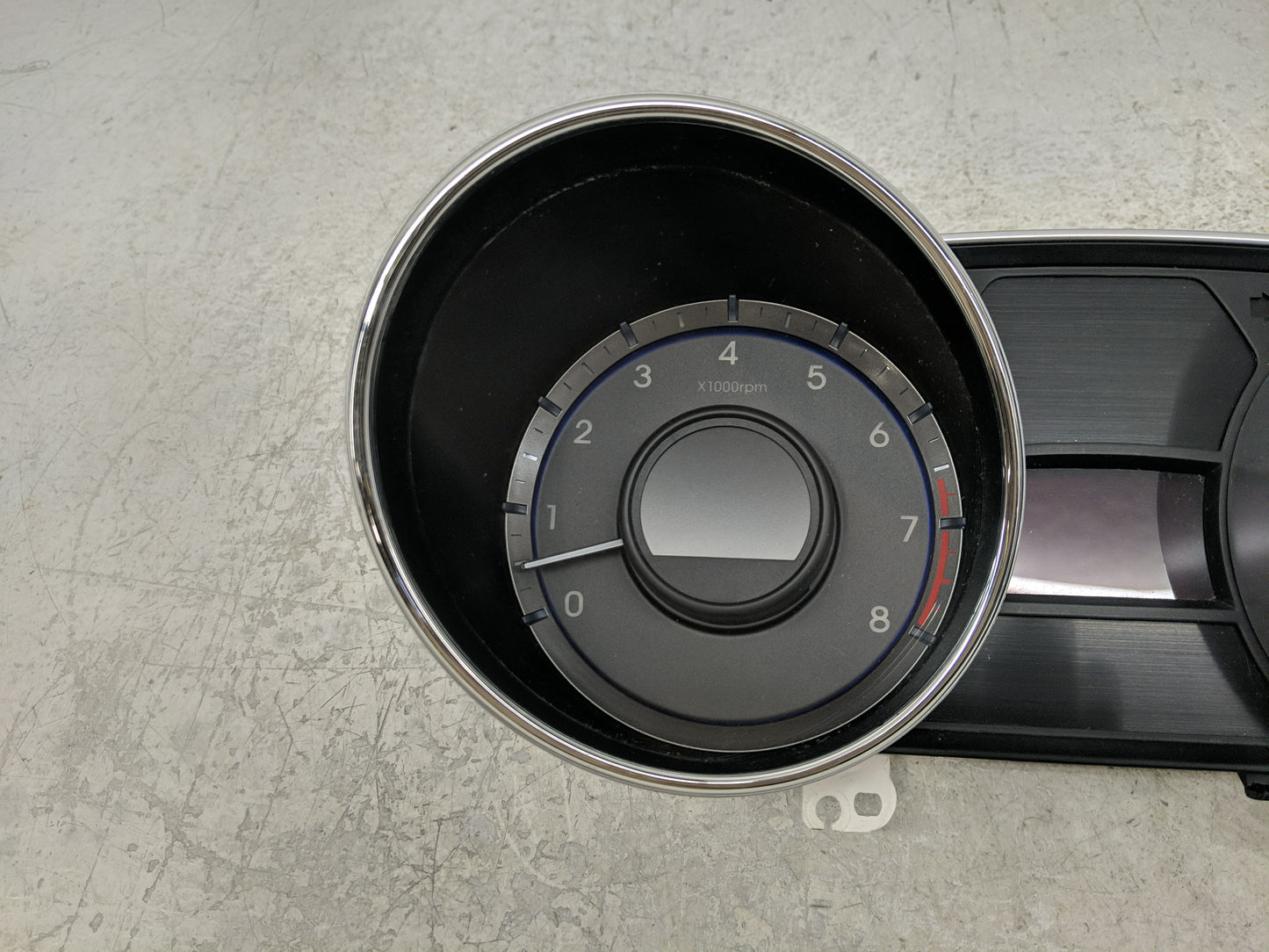 2011-2014 Hyundai Sonata Instrument Cluster Speedometer Gauges P/N:94001-3Q015 Fits Fits 2011 2012 2013 2014 OEM Used Auto P