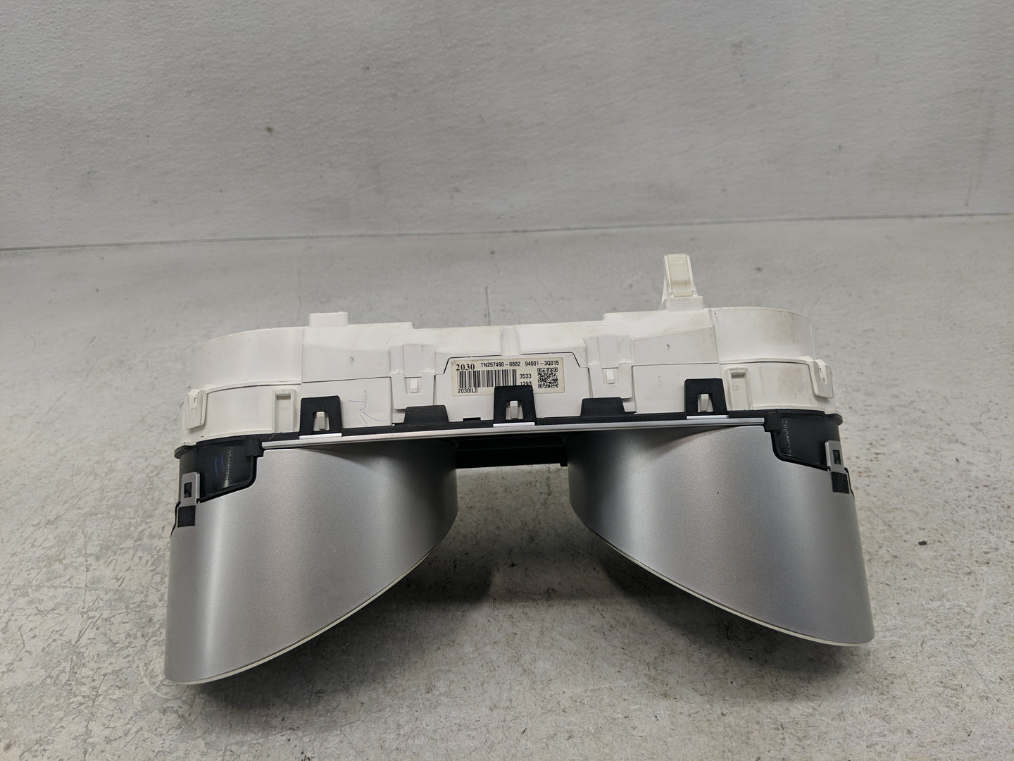 2011-2014 Hyundai Sonata Instrument Cluster Speedometer Gauges P/N:94001-3Q015 Fits Fits 2011 2012 2013 2014 OEM Used Auto P