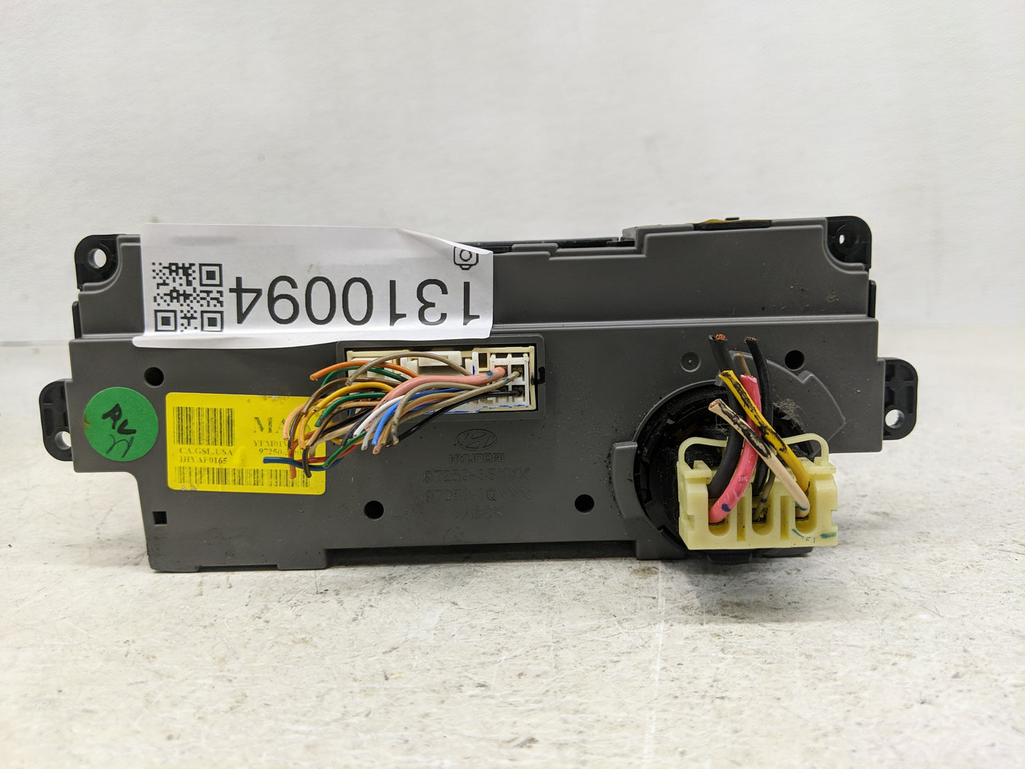 2014 Hyundai Sonata Climate Control Module Temperature AC/Heater Replacement P/N:972503Q030BLH Fits OEM Used Auto Parts - Oe