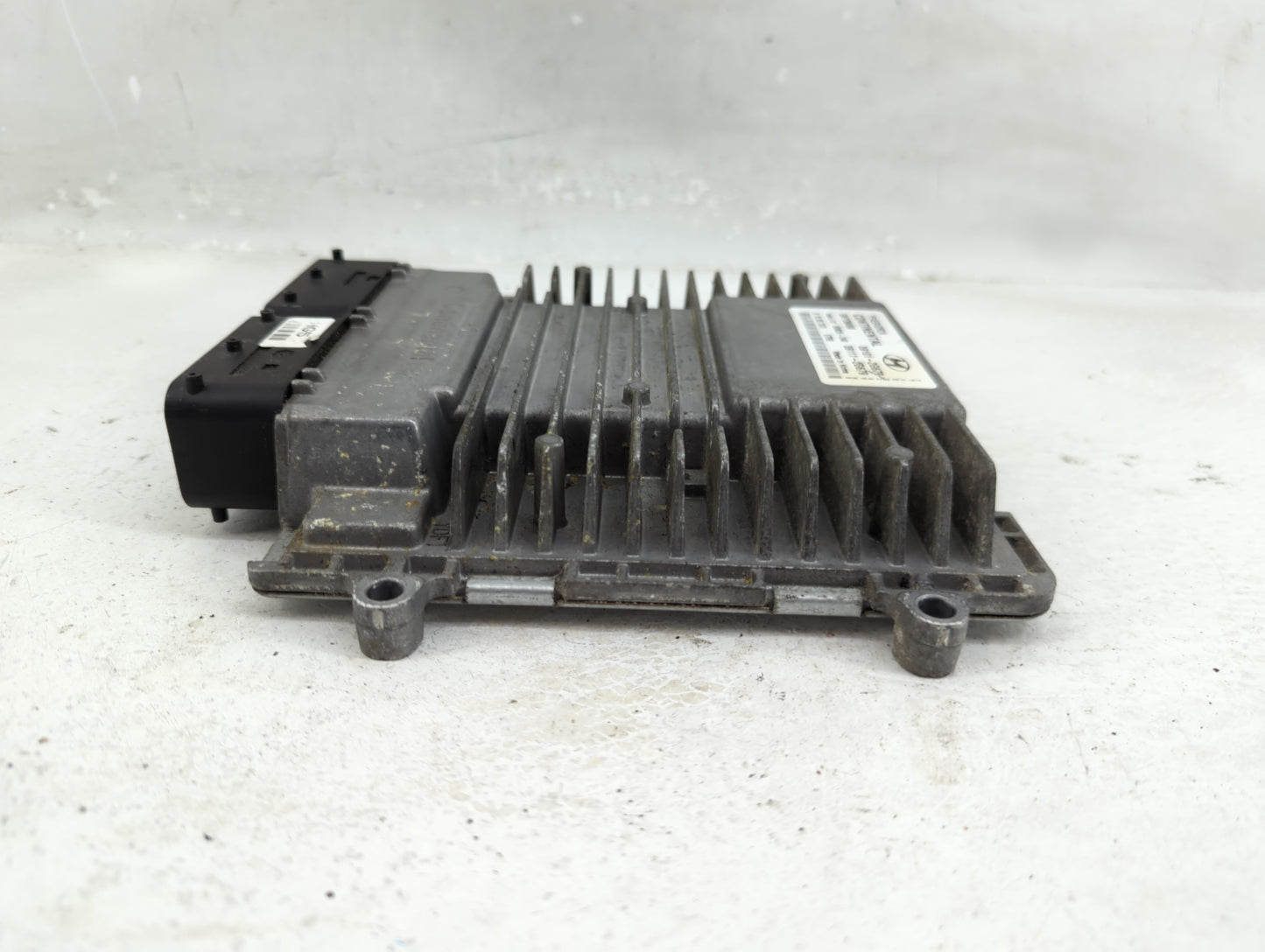 2011-2014 Hyundai Sonata PCM Engine Control Computer ECU ECM PCU OEM P/N:39111-2G679 39101-2G679 Fits Fits 2011 2012 2013 20