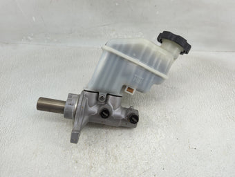 compare product 2011-2014 Hyundai Sonata Brake Master Cylinder