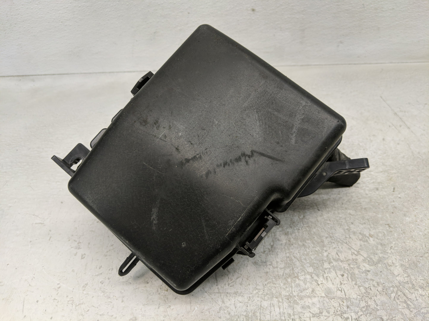 2011-2014 Hyundai Sonata Fusebox Fuse Box Panel Relay Module P/N:VS917503Q040YC Fits Fits 2011 2012 2013 2014 OEM Used Auto 