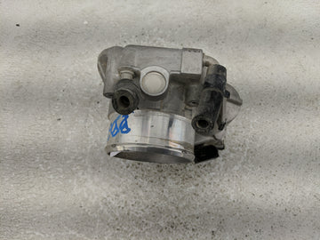 2011-2014 Hyundai Sonata Throttle Body P/N:35100-26700 Fits Fits 2011 2012 2013 2014 2015 2016 OEM Used Auto Parts
