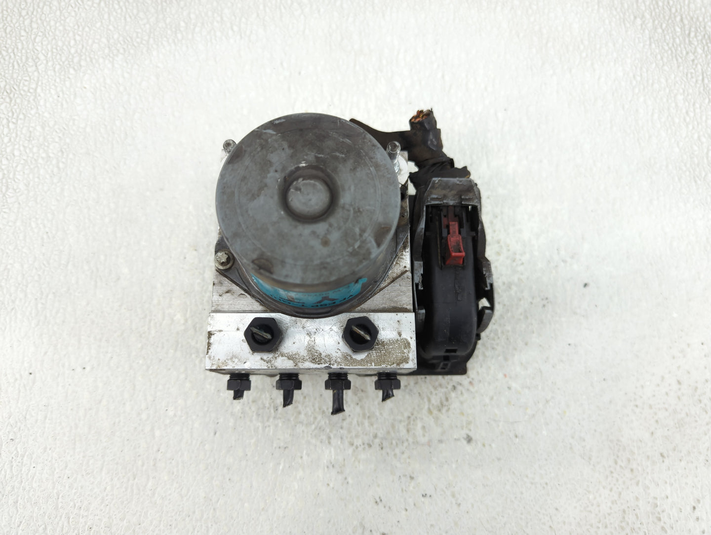 2014 Hyundai Sonata ABS Pump Control Module Replacement P/N:58920-30500 Fits OEM Used Auto Parts - Oemusedautoparts1.com