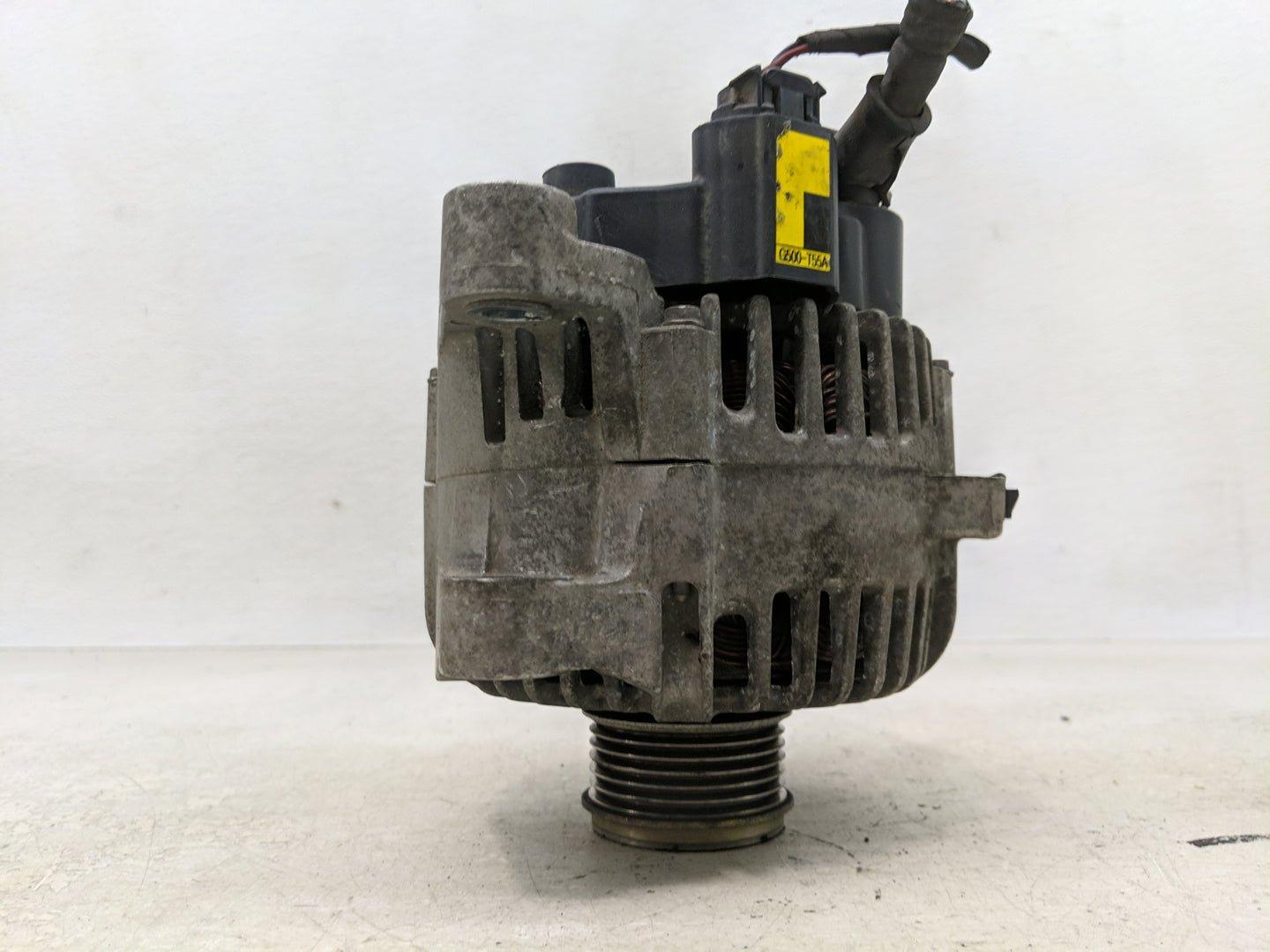 2014 Hyundai Sonata Alternator Replacement Generator Charging Assembly Engine OEM P/N:2607928 37300-2G500 Fits Fits 2015 OEM