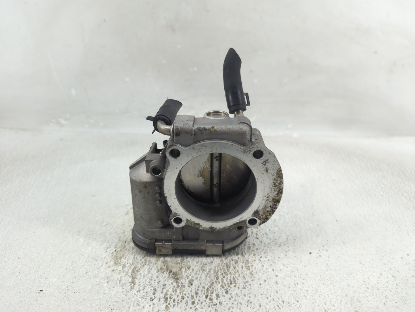 2011-2014 Hyundai Sonata Throttle Body P/N:35100-2G700 35100-26700 Fits Fits 2011 2012 2013 2014 2015 2016 OEM Used Auto Par