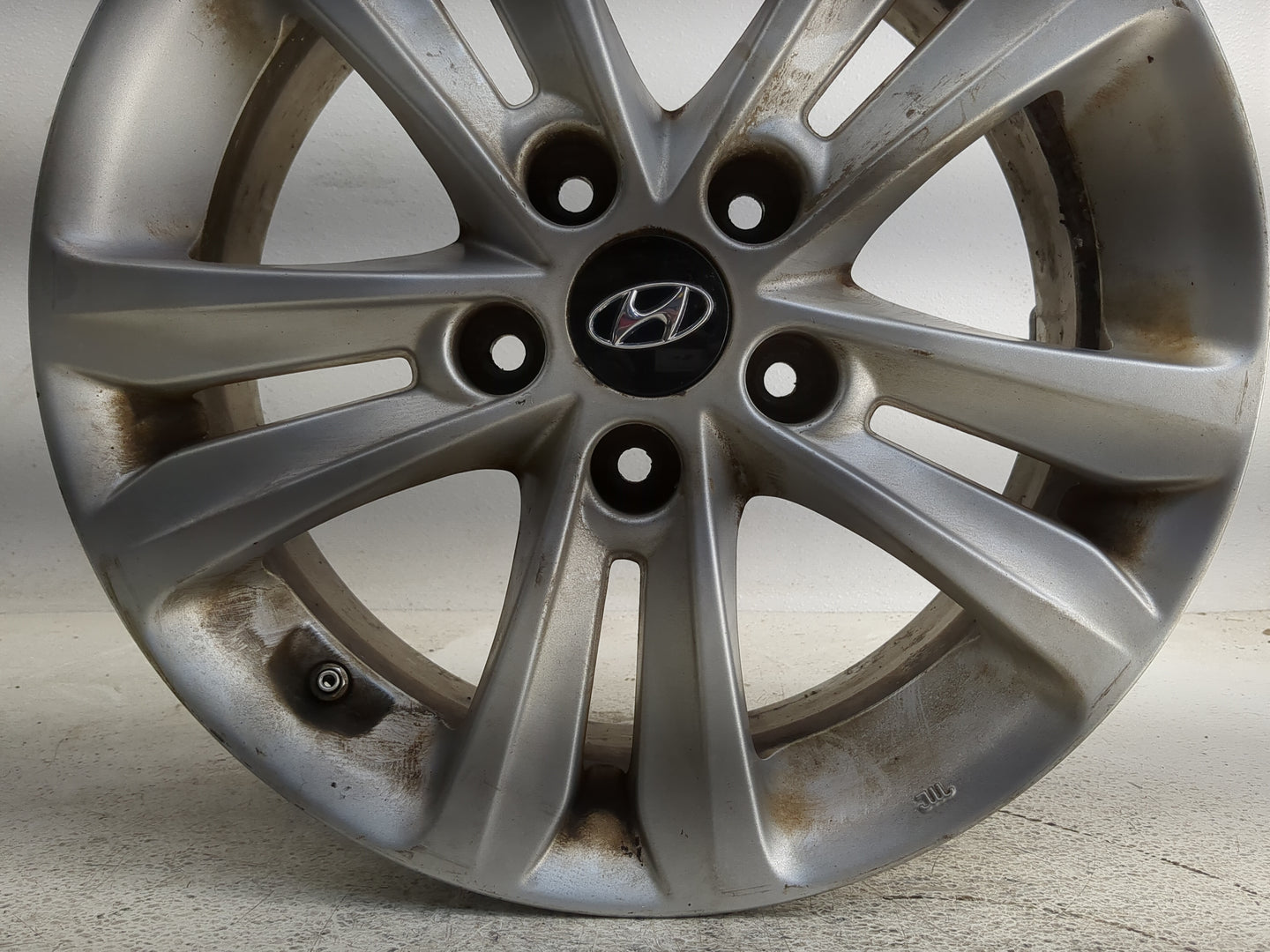 2011-2014 Hyundai Sonata Oem Wheel Rim - Oemusedautoparts1.com