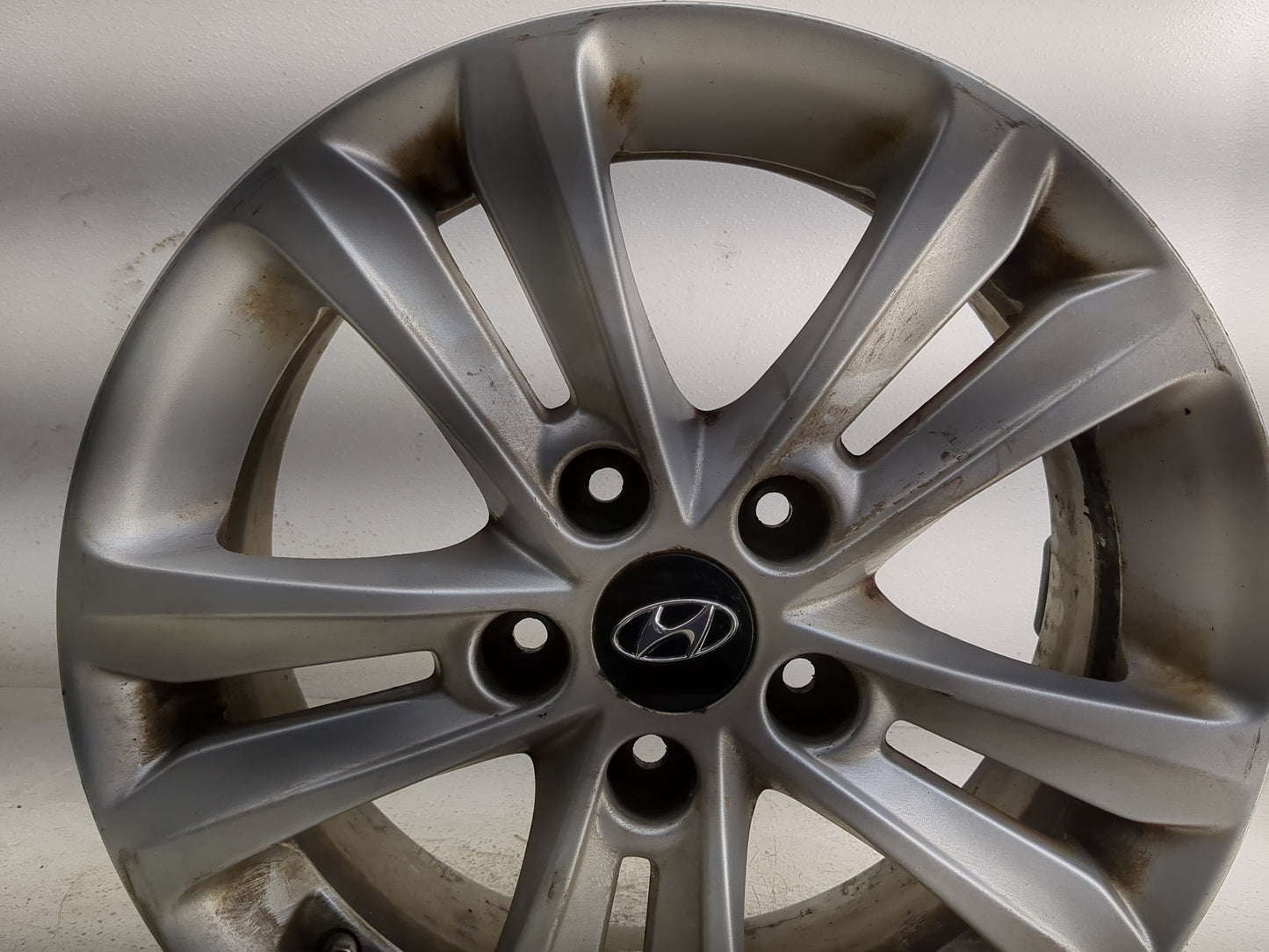 2011-2014 Hyundai Sonata Oem Wheel Rim - Oemusedautoparts1.com