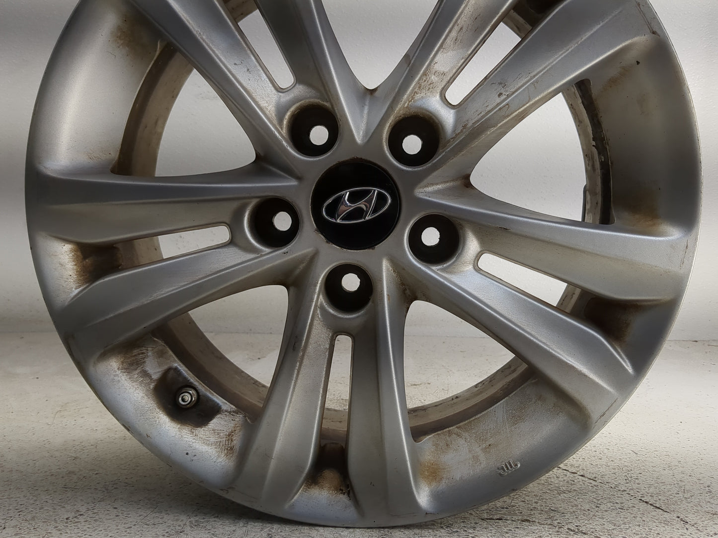 2011-2014 Hyundai Sonata Oem Wheel Rim - Oemusedautoparts1.com