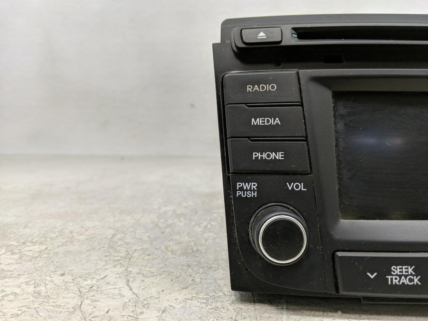 2014-2015 Hyundai Sonata Radio AM FM Cd Player Receiver Replacement P/N:96180-3Q8004X Fits Fits 2014 2015 OEM Used Auto Part