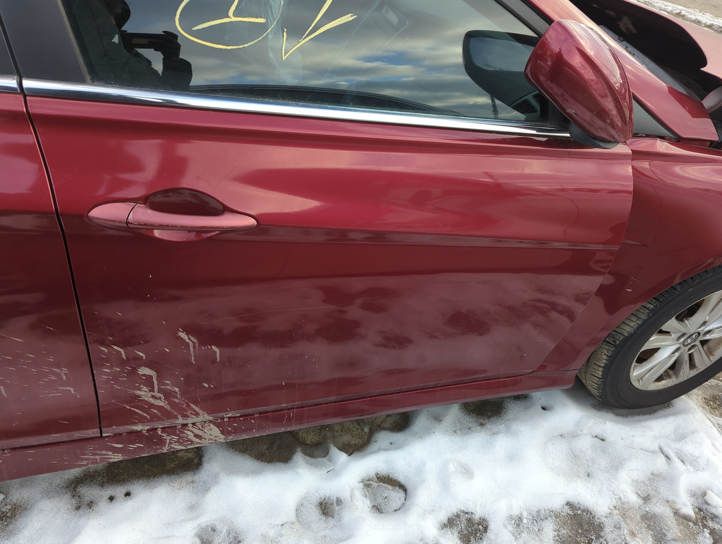 2011-2014 Hyundai Sonata Passenger Front Door Oem 1367379 - Oemusedautoparts1.com