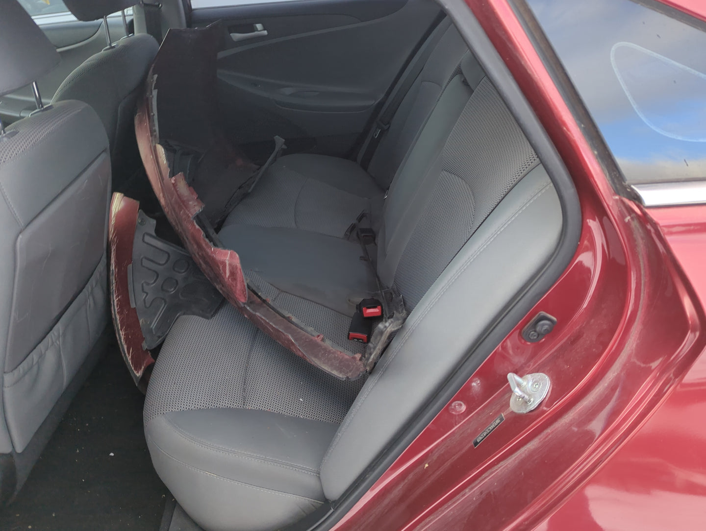 2014 Hyundai Sonata Rear Seat Oem - Oemusedautoparts1.com