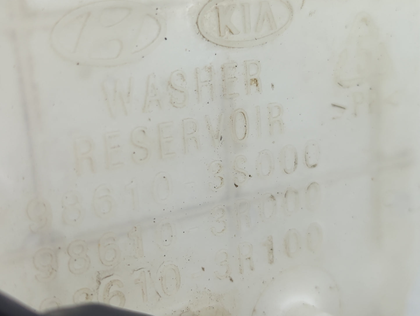 2011-2015 Hyundai Sonata Windshield Washer Fluid Reservoir Bottle Oem - Oemusedautoparts1.com