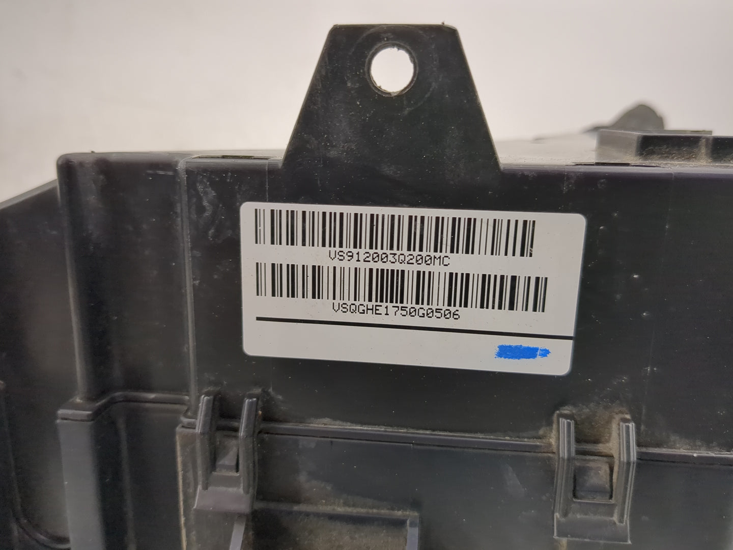 2011-2014 Hyundai Sonata Fusebox Fuse Box Panel Relay Module P/N:VS912003Q200MC Fits Fits 2011 2012 2013 2014 OEM Used Auto 